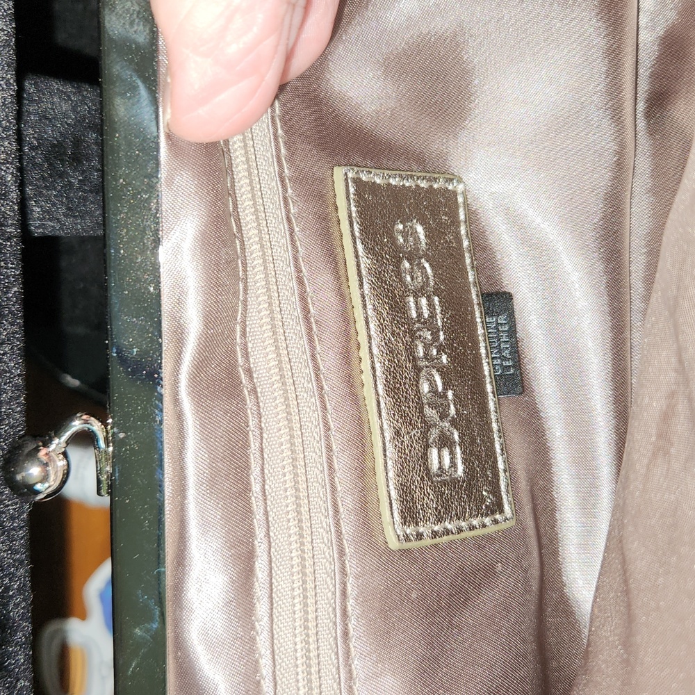 Express Metallic Silver Clutch - Picture 4 of 5